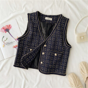 Waistcoat With Waistcoat And Thin Short Jacket